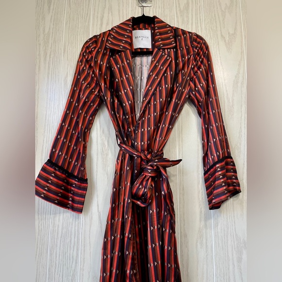 Beatrice .B  Italia designer stunning dress or wear as a overcoat size XS NWT - Picture 3 of 7
